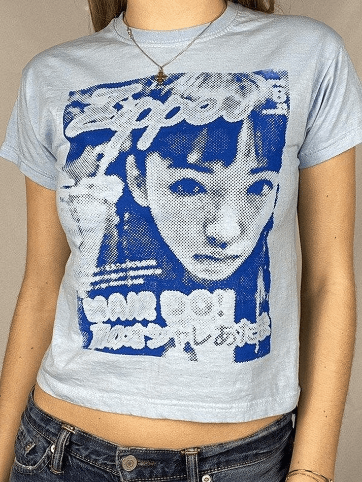 Camiseta de manga corta con estampado de cara de píxeles