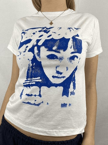 Camiseta de manga corta con estampado de cara de píxeles