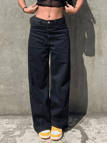 Entspannte Boyfriendjeans mit mittlerer Taille