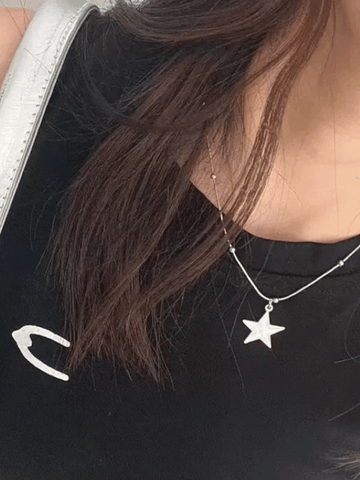 Silberne Vintage-Sternkette