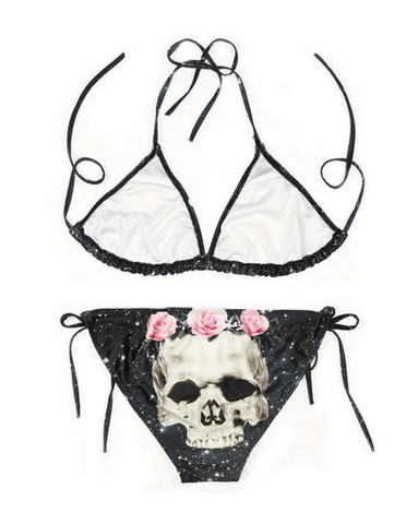 Conjunto de bikini triangular con cuello halter y estampado de calavera y rosa