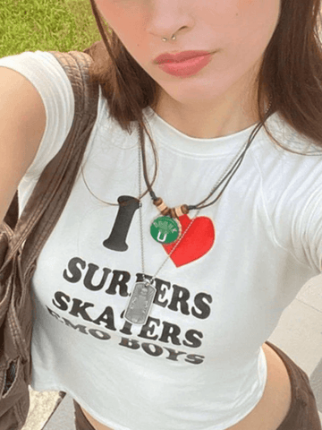 Kurzärmliges Crop-Top mit Slogan-Print