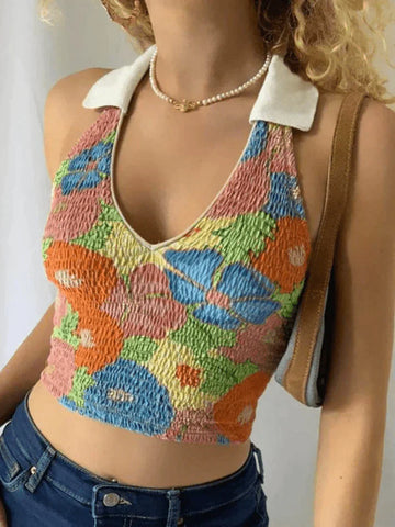 Top corto con cuello halter fruncido