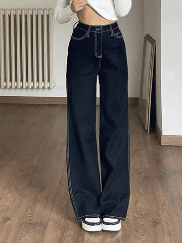 Boyfriendjeans mit hoher Taille und Nähten