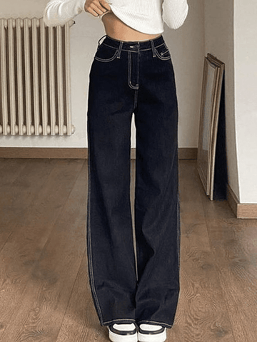 Boyfriendjeans mit hoher Taille und Nähten