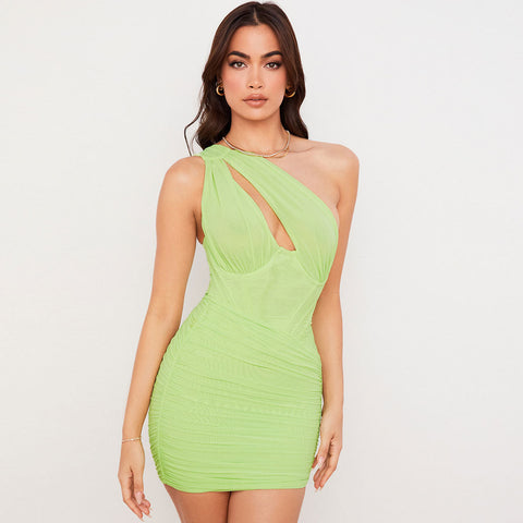 Vestido mini de fiesta de malla fruncida con un solo hombro y aberturas - Verde