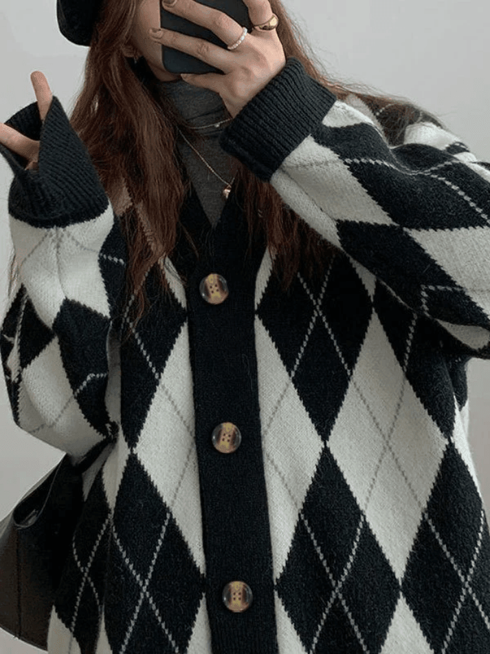 Strickjacke mit Argyle-Muster und V-Ausschnitt