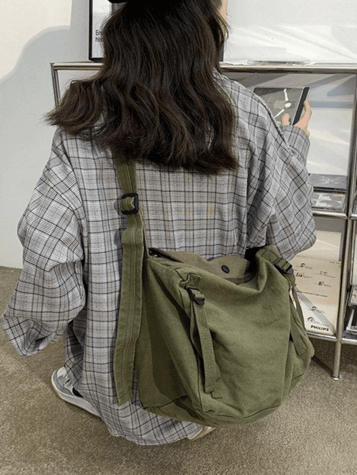 Vintage Large Capacity Crossbody Bag
