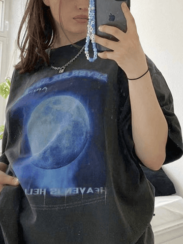 Camiseta gráfica de luna lavada