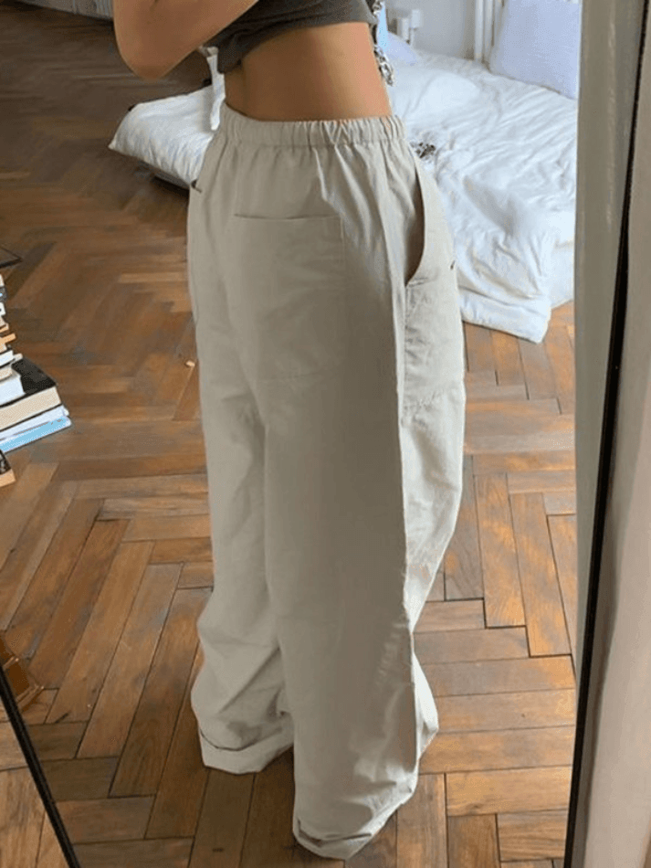 Pantalones cargo holgados tipo paracaídas Y2K